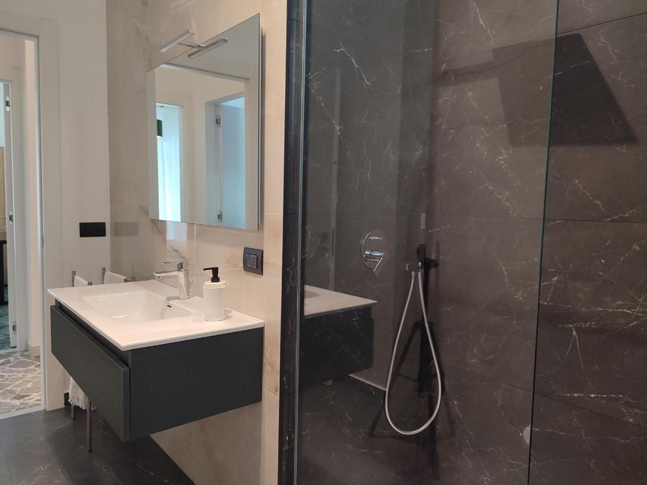 Holiday Home Bari Luaran gambar